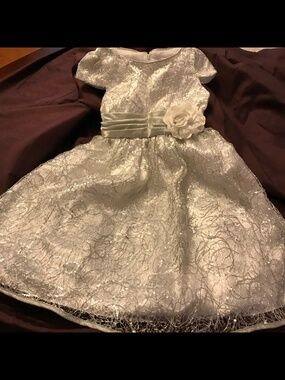 YOUNGLAND GIRLS PARTY DRESS, SIZE 5